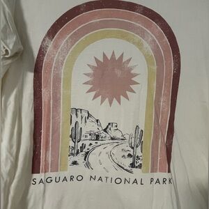 Saguaro National Park Tee, off white, in EUC, size L